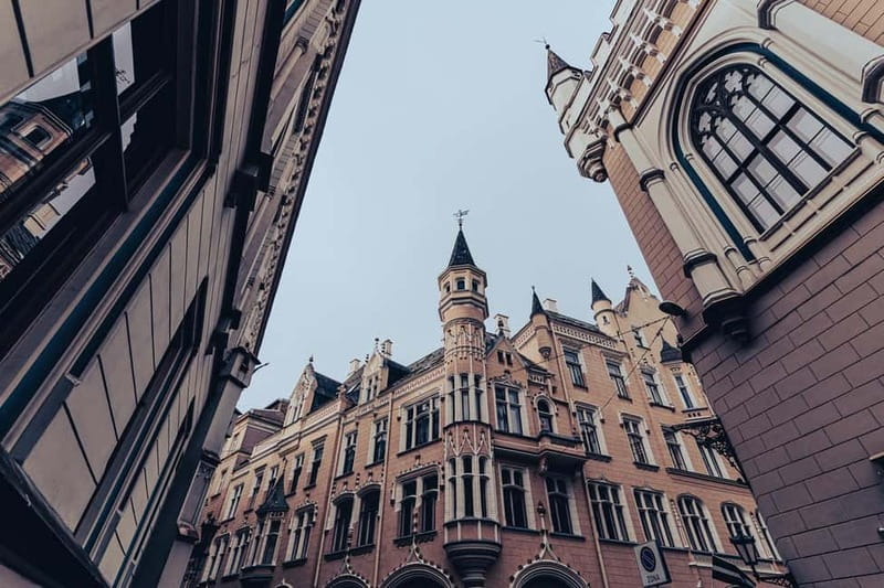 2.5-Hour Riga Cruiser Bike Tour - Leaving the Old Town for Riga’s green belt