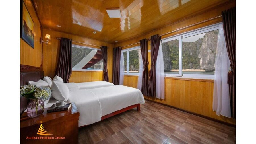 2-Day Lan Ha Bay & Cat Ba Cruise w/ Kayaking, Biking & More - Sunrise tai chi and the ride to Viet Hai