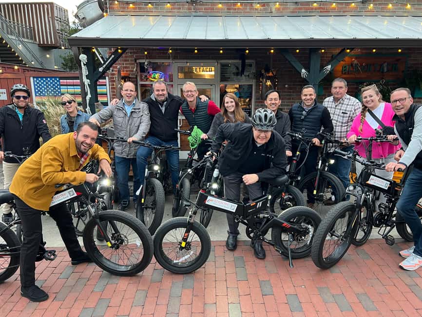 2-Hour, 45-Minute Tour de Wilmington E-Bike Tour - Downtown streets and Wilmington’s creative districts