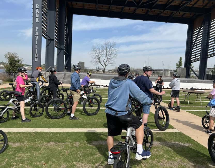 2-Hour, 45-Minute Tour de Wilmington E-Bike Tour - Greenfield Lake brings a change of pace