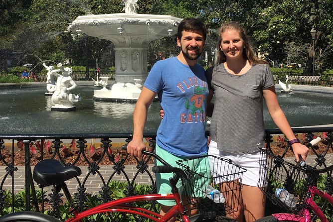2-Hour Explore Savannah Bike Tour - Forsyth Park begins the city lesson