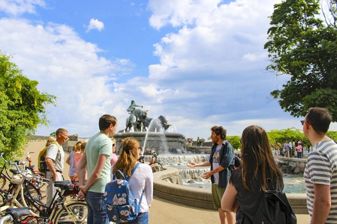 3-hour Copenhagen City Highlights Bike Tour - Meeting at Holbergsgade and Getting Rolling