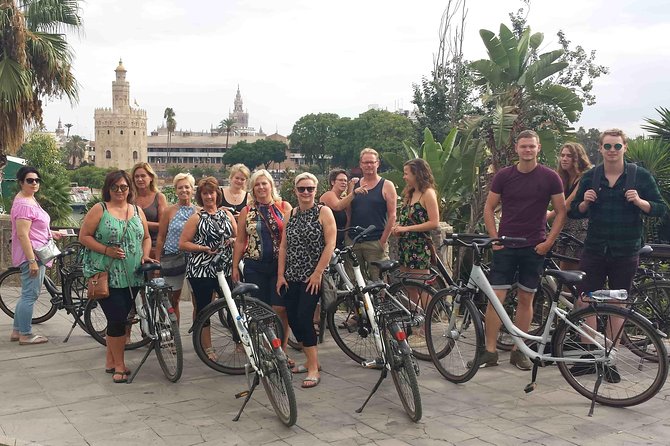 3-hour Guided Bike Tour along the Highlights of Seville - Maria Luisa Park and a welcome pause