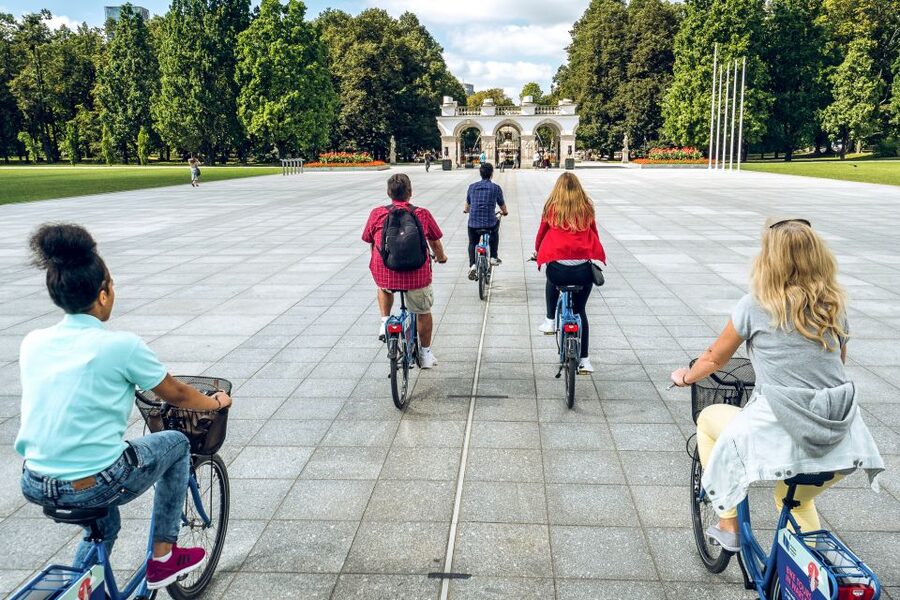 3-Hour Guided Cycling Tour of Warsaw - Why a bicycle works so well in Warsaw