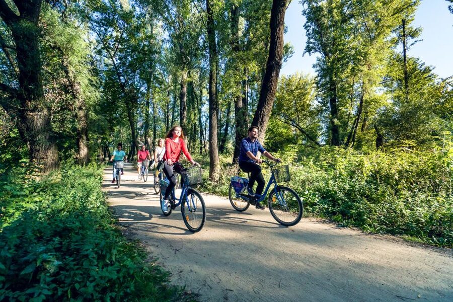 3-Hour Guided Cycling Tour of Warsaw - Is $41 good value?