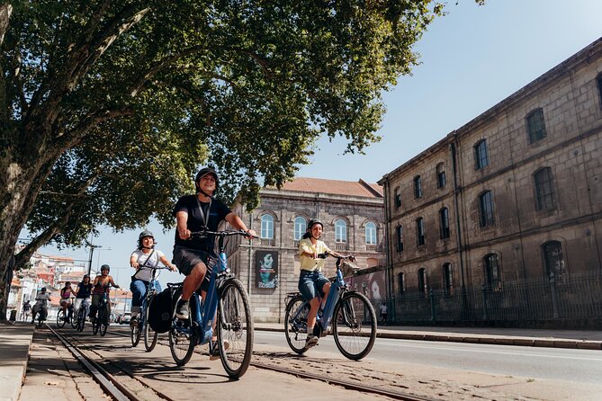 3-Hour Porto Highlights on a Electric Bike Guided Tour - Key points before you book