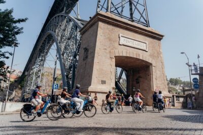 3-Hour Porto Highlights on a Electric Bike Guided Tour