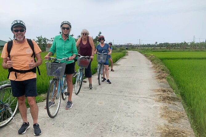 3 Hours Hoi An Countryside Bicycle Tour - Rice fields, fish farms, and a slower view of local life