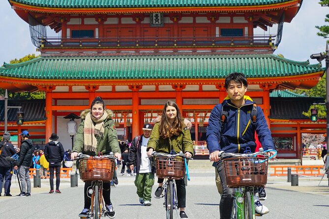 4.5-Hour Kyoto Bike Tour with Lunch and UNESCO Zen Temples - Kennin-ji: Zen simplicity in the Gion district