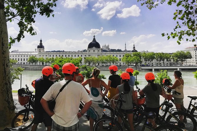 4h Complete Lyon Experience: E-Bike, Food Tasting & Old Town Walk - Starting beside the Saône in Vieux Lyon