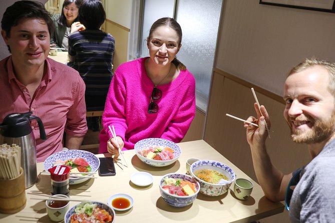 5-Hour Tokyo & Edo Hidden Gem Bike Tour with Lunch - Lunch as part of the cultural route