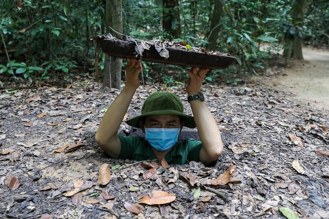 Adventure Cycling & Kayak Mekong-CuChi Tunnels Private Day Tour - Learning to cook over a local barbecue