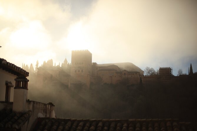 Albaicin & Sacramonte Electric Bike Tour in Granada - Paseo de los Tristes and the Darro River