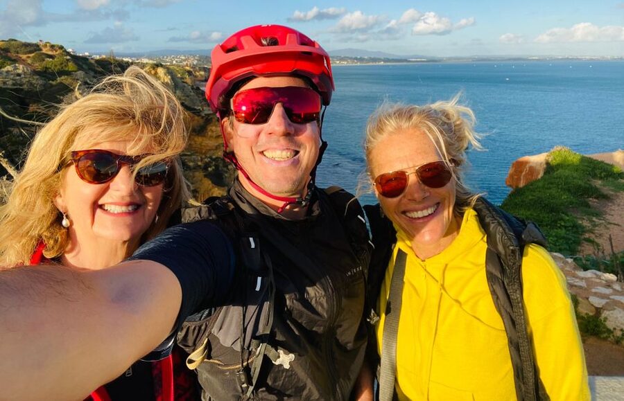 Algarve: Lagos Sightseeing guided Tour with e-bikes - The bikes, safety, and level of effort