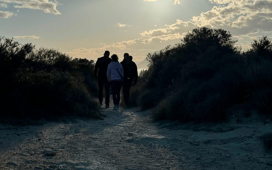 Alicante: Coastline E-Bike and Hiking Tour - Coastal coves and the Roman fishpond