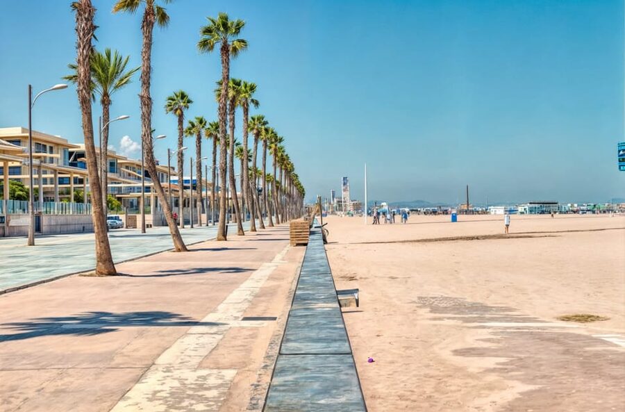 Alicante: Spot the Mediterranean by E-bike - Practical tips for a smoother ride