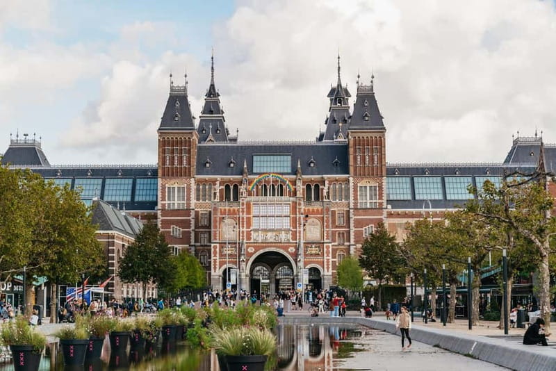 Amsterdam Bike Tour in Small Group + Optional Canal Cruise - Starting near Bikeisready and Centraal Station