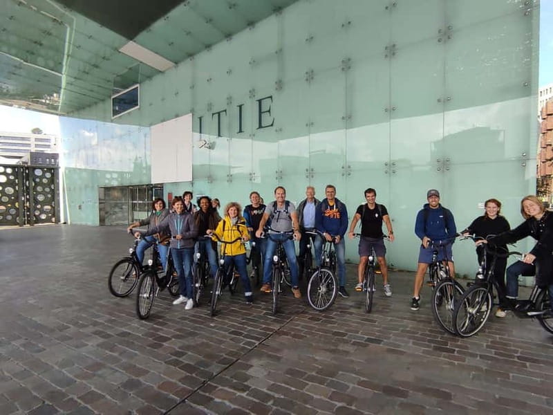 Amsterdam bike tour with a French-speaking guide local! - What the 2.5-hour pace feels like