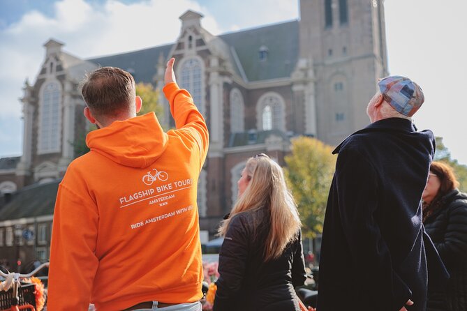 Amsterdam City Top Highlights Guided Bike Tour - Café streets, the Red Light District, and Leidseplein
