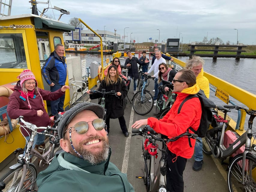 Amsterdam: Dutch Countryside E-Bike with Cheese & Clogs - Broek in Waterland feels made for a slow ride