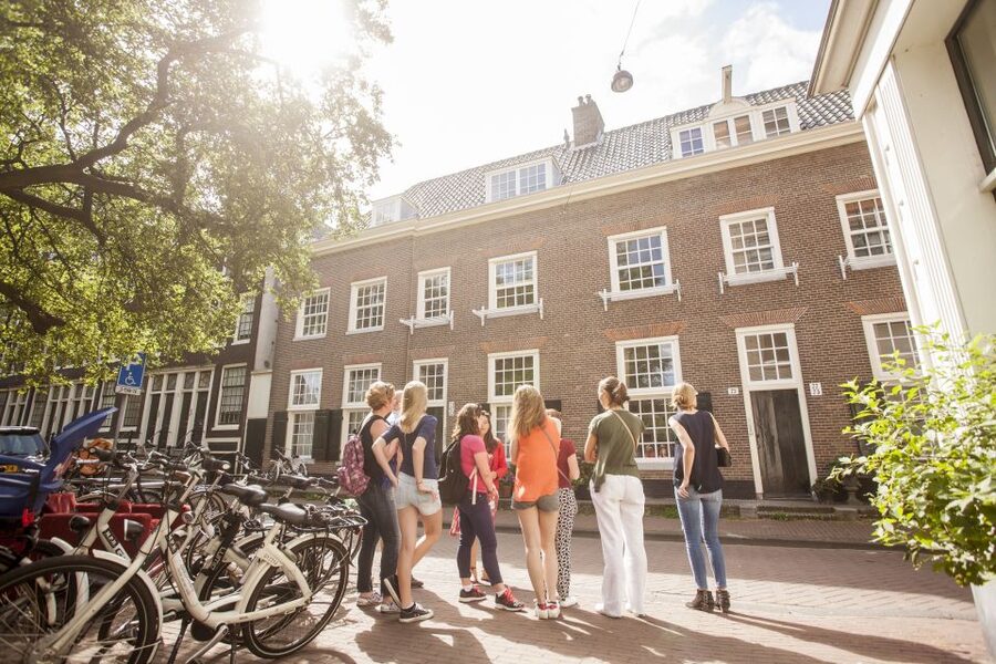 Amsterdam: Hidden Gems & Highlights Guided Bike Tour - Key points to know before booking