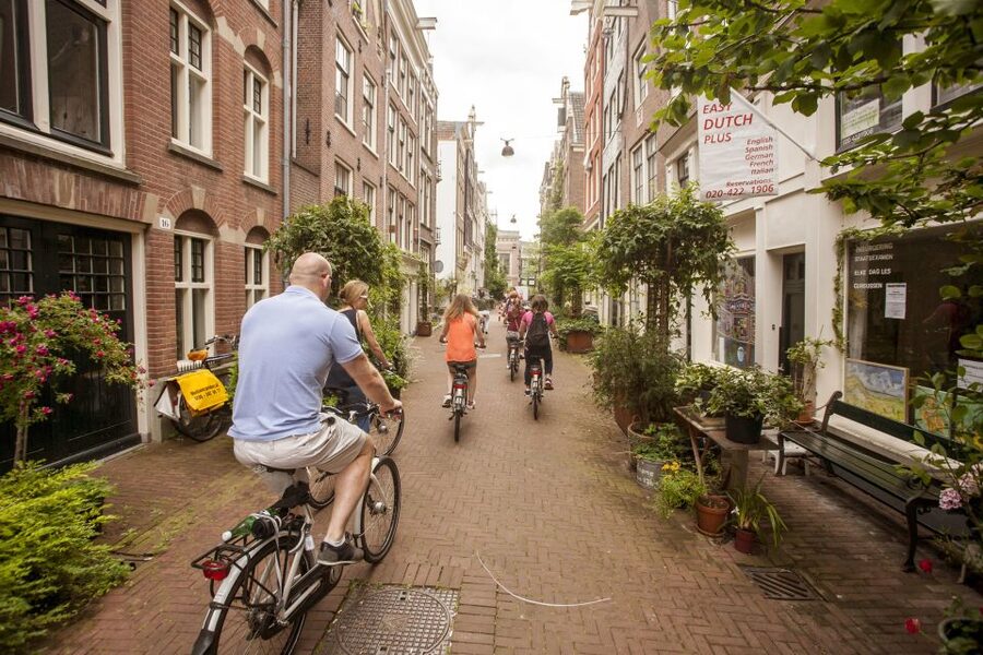 Amsterdam: Hidden Gems & Highlights Guided Bike Tour - Comfort, bikes, and group size