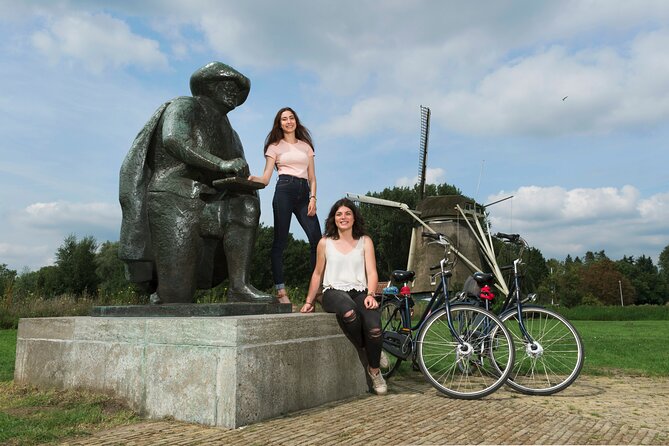 Amsterdam Highlights Bike Tour - Guided in EN/ES/DE/NL - The Jordaan and PrinsenEiland show a quieter side