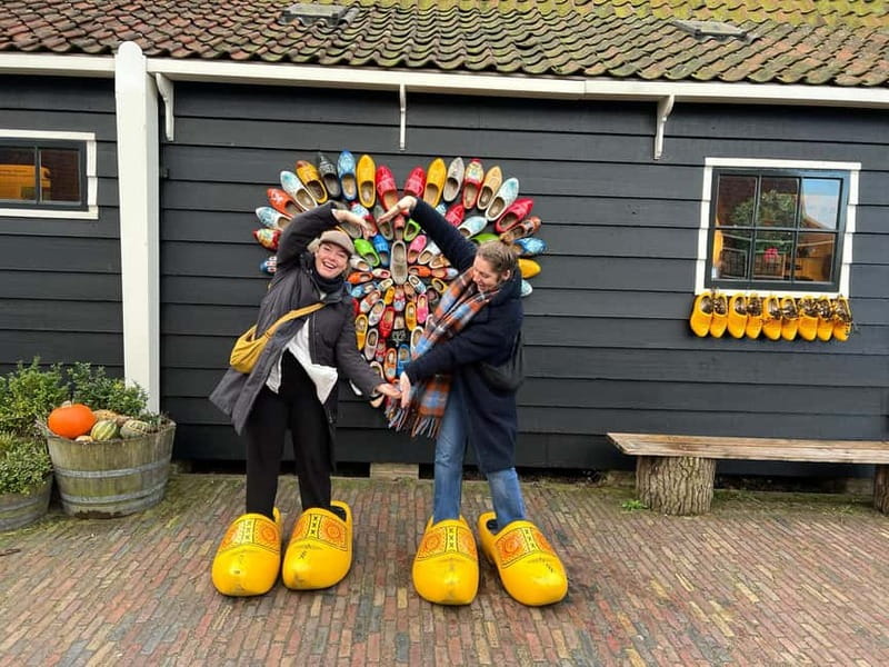 Amsterdam: Leisurely Windmill & Countryside Bike Ride - Ransdorp gives the ride a proper pause