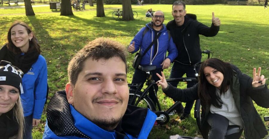 Amsterdam: Private City Bike Tour in italian - Key points to know before you book