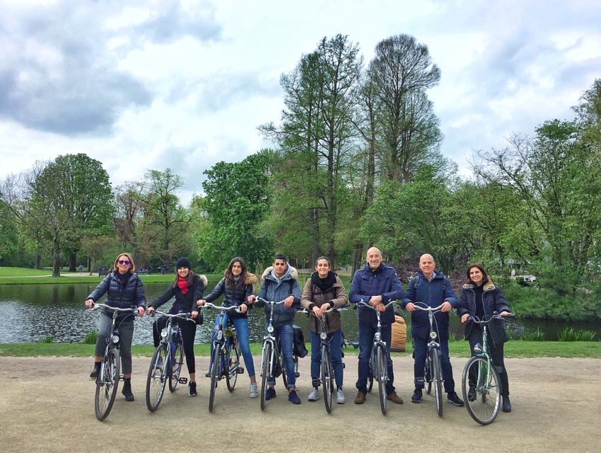 Amsterdam: Private City Bike Tour in italian - Why Amsterdam makes sense by bicycle
