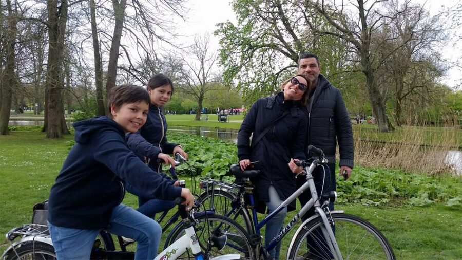 Amsterdam: Private City Bike Tour in italian - Starting near Dam Square