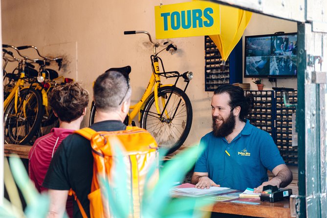 Amsterdam Small Group Bike Tour - What the guides add to the ride