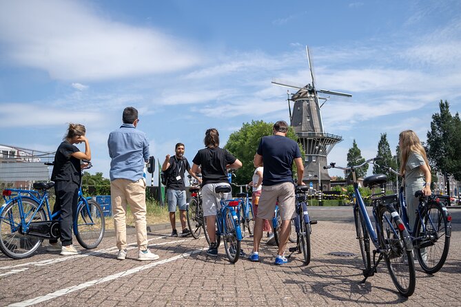 Amsterdam Small-Group Bike Tour With Optional Canal Cruise - What the small group changes