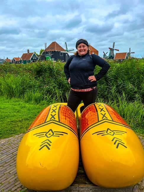 Amsterdam: Zaanse Schans Windmills & Zaandam E-Bike Tour - Ninety minutes at Zaanse Schans