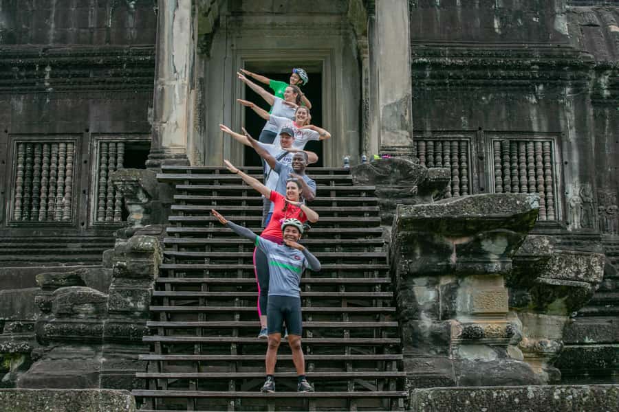 Angkor Wat: Guided Sunrise Bike Tour w/ Breakfast and Lunch - Bikes, support, and what the $55 covers