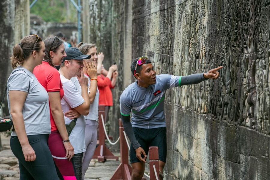 Angkor Wat: Guided Sunrise Bike Tour w/ Breakfast and Lunch - Cambodian lunch and the final rest