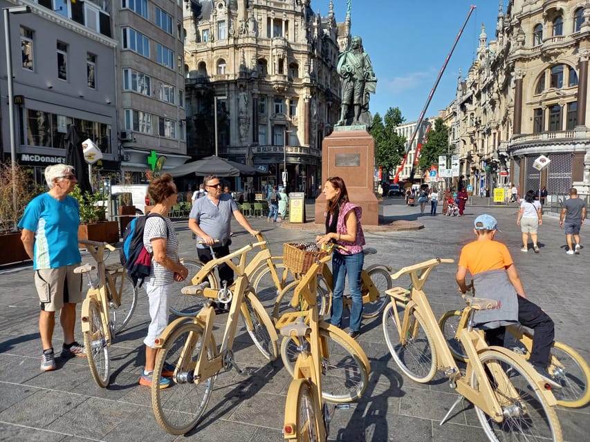 Antwerp: The Big 5 City Highlights by Wooden Bike - What the guide adds to the ride