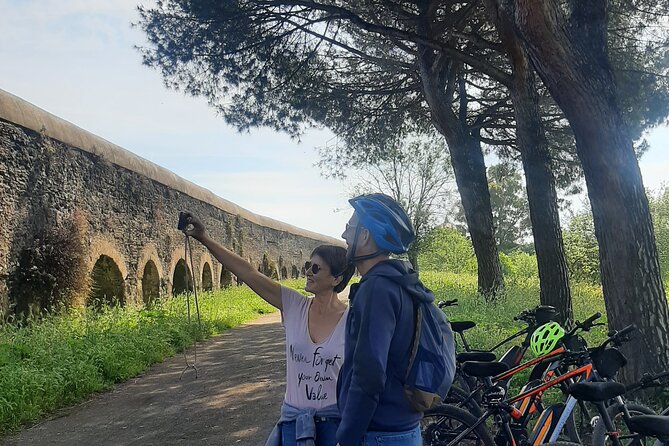 Appian Way Aqueducts Bike Tour (Catacombs & Lunch Option) - What the bikes, group size, and timing mean