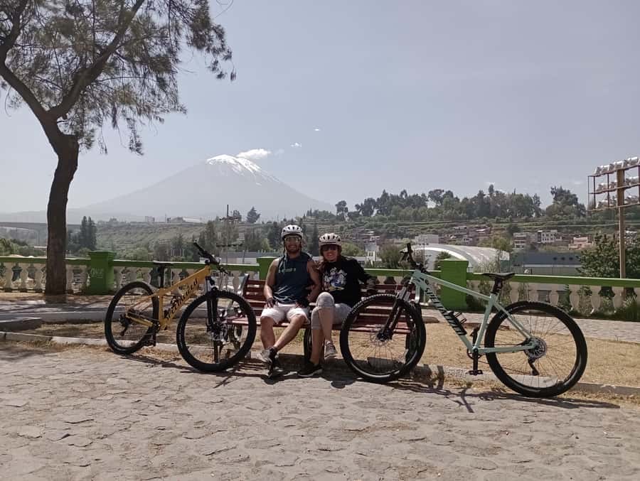 AREQUIPA BIKING CITY TOUR - Chilina Valley and the first wide-open views