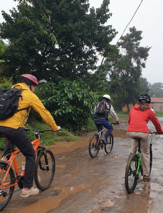 Arusha:Canoeing/Kayaking &/or Cycling Adventure (with Lunch) - Should you book the Lake Duluti and Mangalia day?