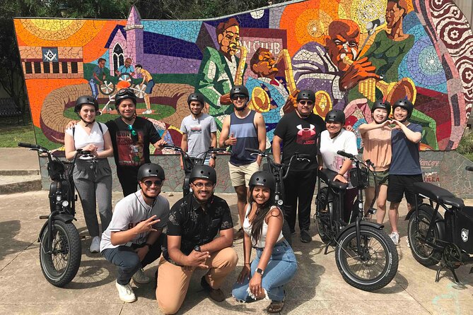 Austin Biker Gang E-Bike Tour - The Butler Trail and the Congress Avenue bats