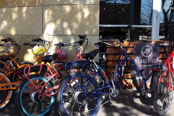 Austin E-Bike Foodie Tour - The Congress Avenue Bat Bridge