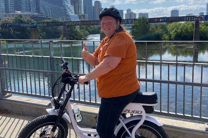Austin Good Vibes E-Bike Tours - Lady Bird Lake, the bridge, and the music memorials