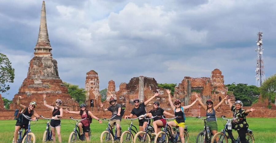 Ayutthaya City and Historical Park Bike Tour - Wat Phra Sri Sanphet and the royal grounds