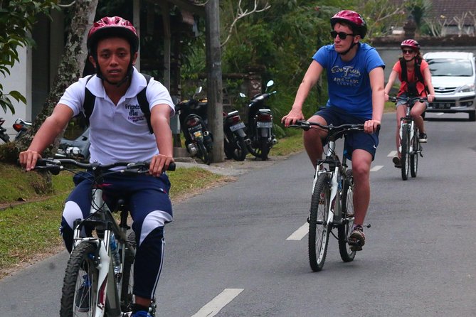 Bali Downhill Cultural Cycling Tour - Breakfast above Lake Batur