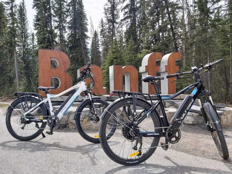 Banff Townsite: E-Bike Explorer - Banff Downtown and Cave and Basin