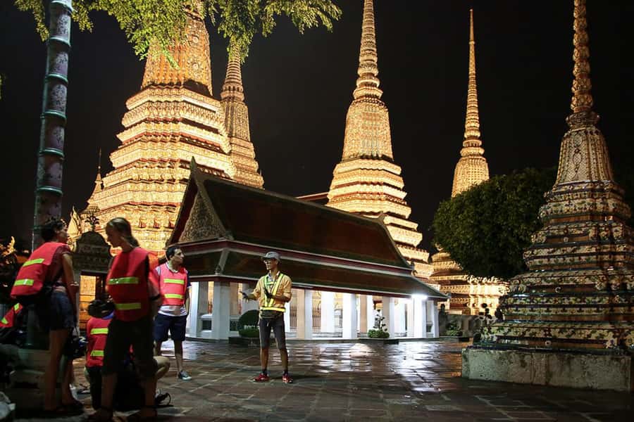 Bangkok at Sunset 5-Hour Bike Tour - Wat Rakhang, the ferry, and Sanam Luang