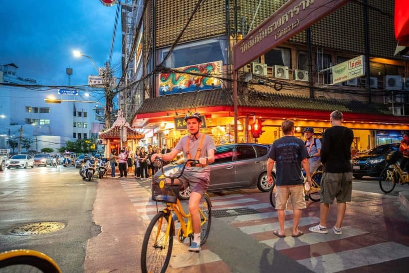 Bangkok by Night Cycling Tour with Street-food Meal - Why Bangkok after dark works so well by bicycle