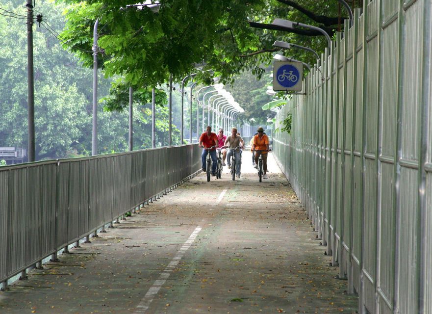 Bangkok: City Culture half-day Bike Tour - Who should book this ride?