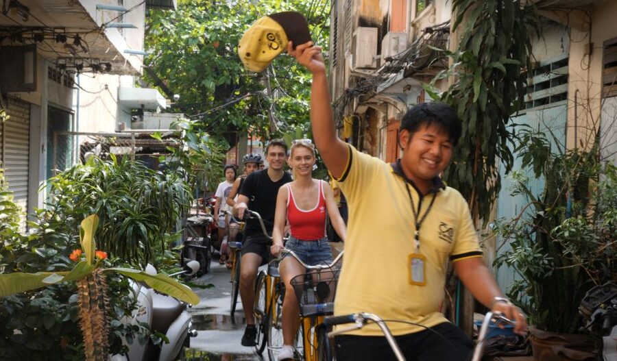 Bangkok Classical Bicycle Tour - Who should book this Bangkok bicycle tour?